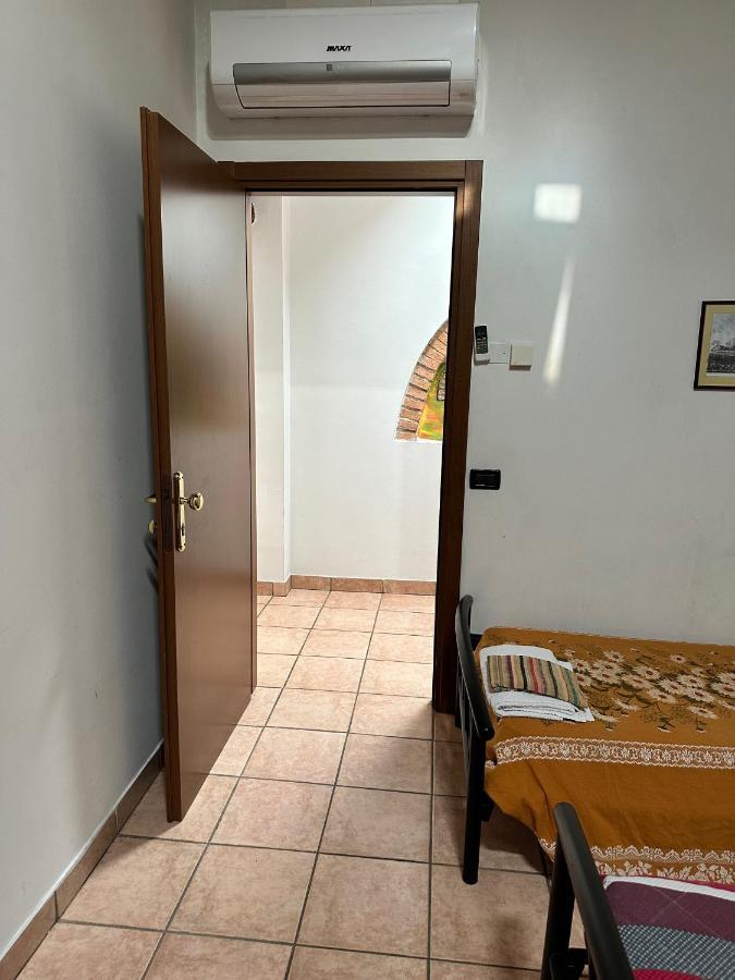 Agriturismo La Rasdora Porto Mantovano Exteriör bild